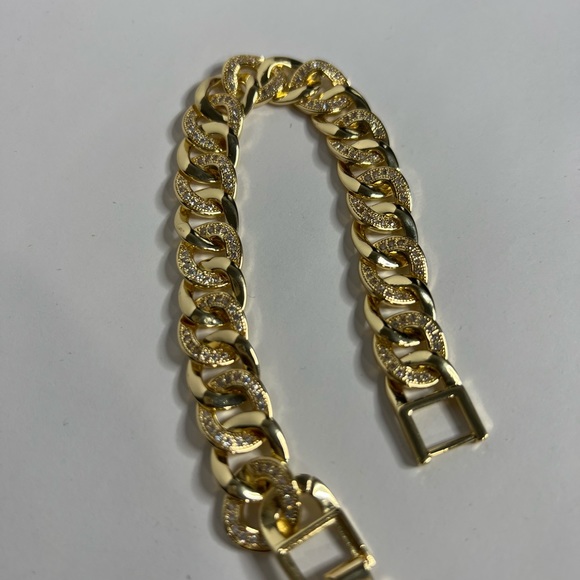 14k goldfilled Cuban link bracelet - Picture 5 of 5